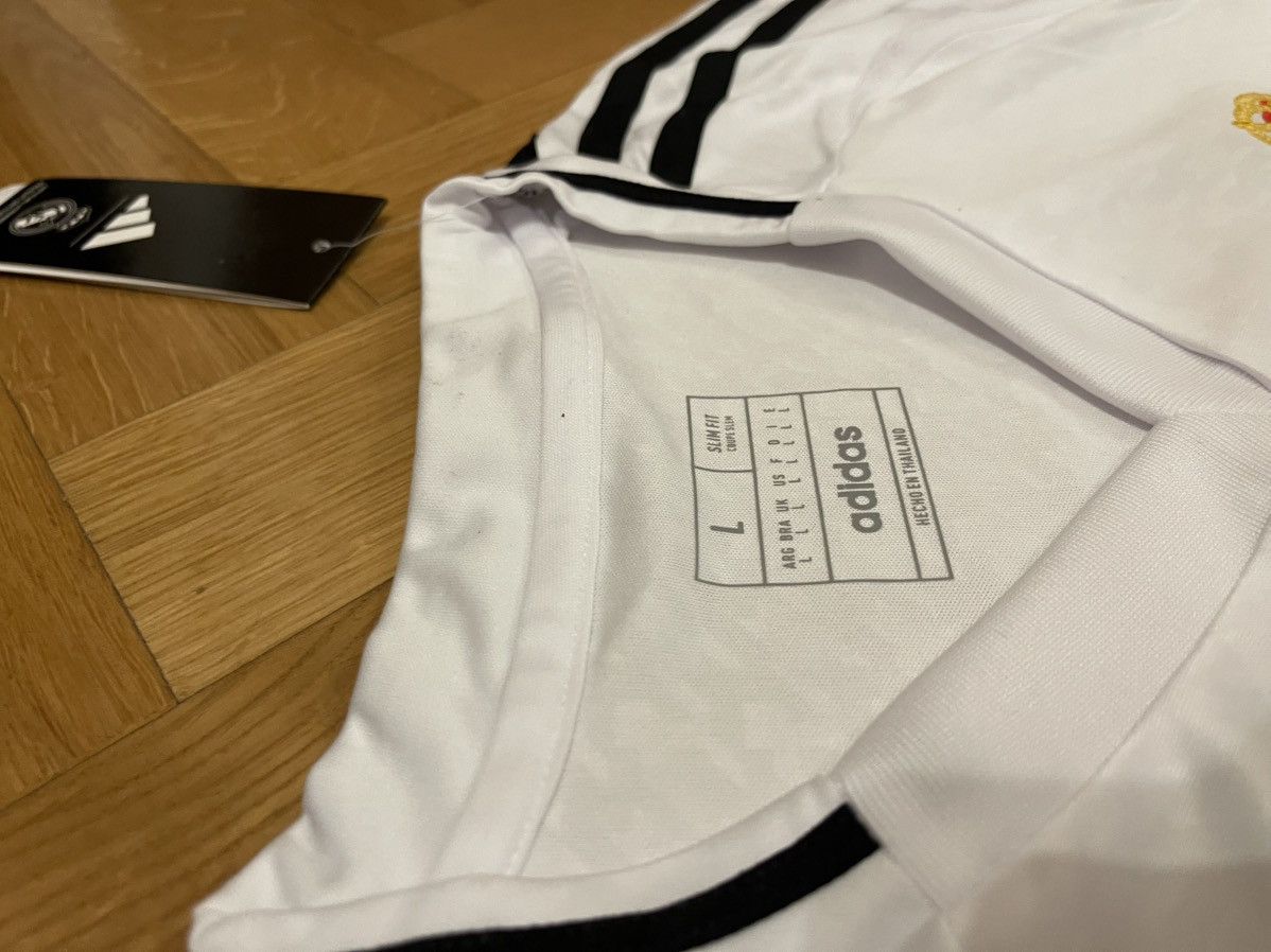 Adidas Mbappe real madrid new Size US L / EU 52-54 / 3 - 4 Thumbnail