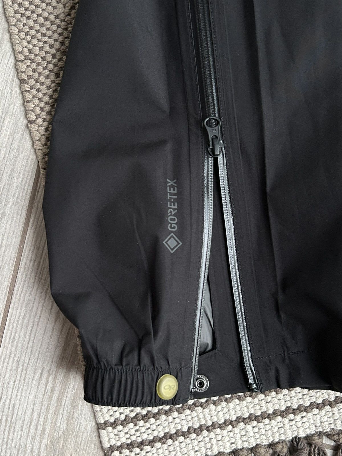 Goretex × Outdoor Research Outdoor Research Gore-tex Pants Gorpcore Hiking Techwear Size US 34 / EU 50 - 16 Thumbnail
