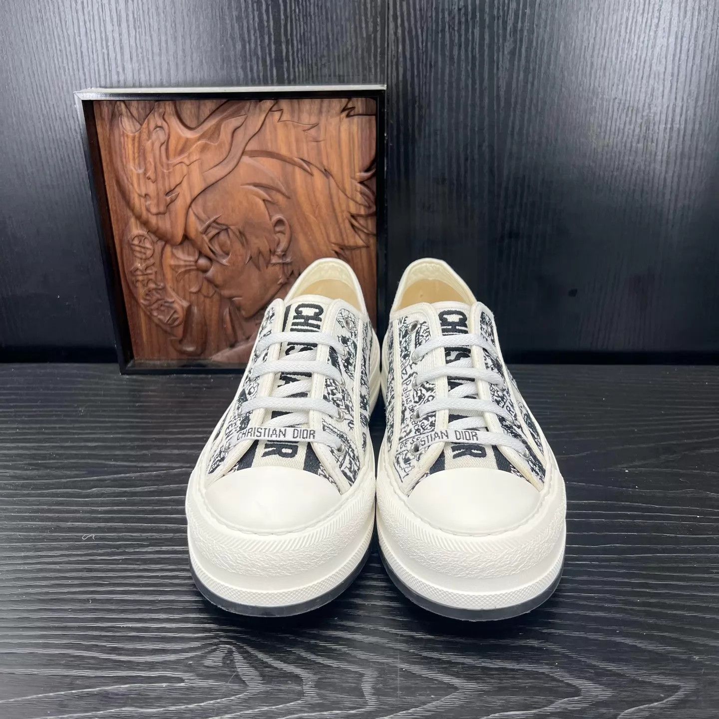 Dior Dior Walk Embroidered Skate Shoes Size 38 Box Mint Size US 7.5 / IT 37.5 - 6 Thumbnail