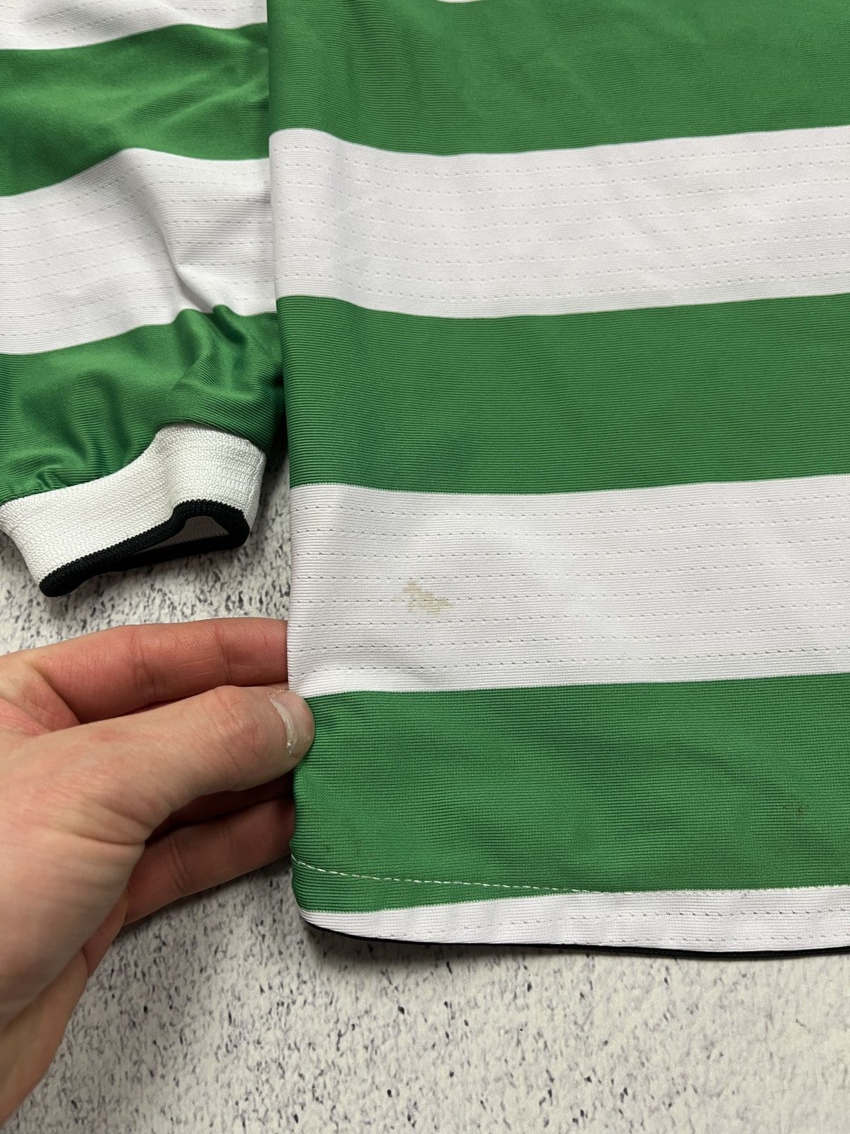 Umbro Celtic 2004/2005 Home Soccer Jersey Umbro Shirt Long Sleeve Size US M / EU 48-50 / 2 - 18 Thumbnail