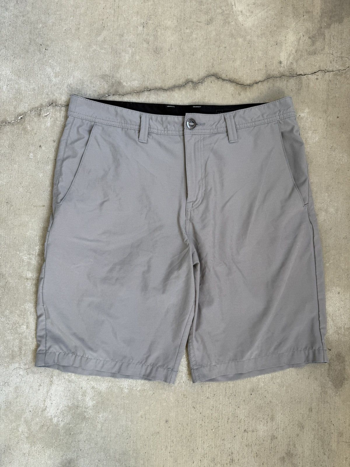 Volcom Volcom Boardshorts Size US 33 - 1 Thumbnail