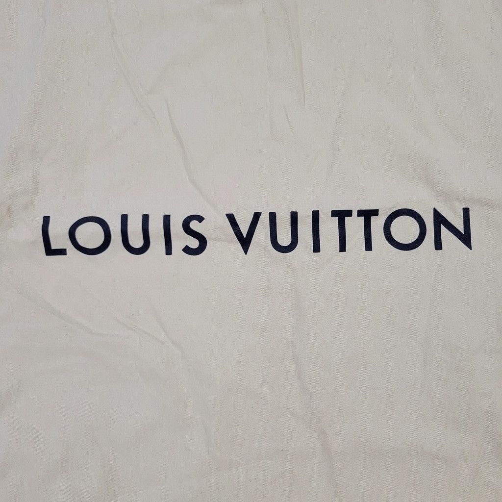 Louis Vuitton Louis Vuitton Set Of 3 Dust Bags Large, Medium, & Small Size ONE SIZE - 3 Thumbnail
