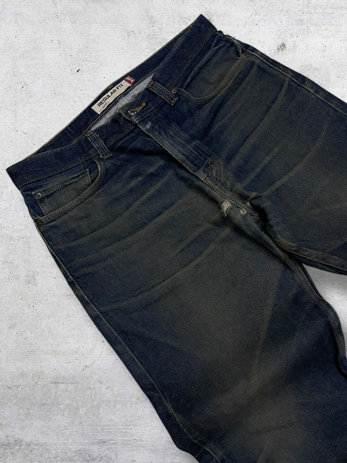 Levi's Vintage Clothing VINTAGE LEVIS 505 DESIGNER REGULAR FIT INDIGO WASHED DENIM Size US 35 - 7 Thumbnail