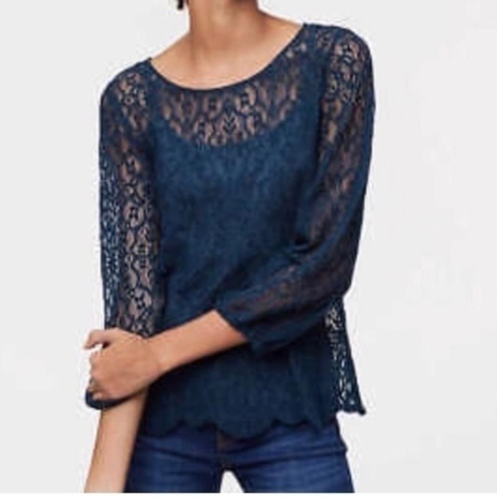 Designer Loft navy blue lace bell sleeve top Size XS / US 0-2 / IT 36-38 - 1 Thumbnail