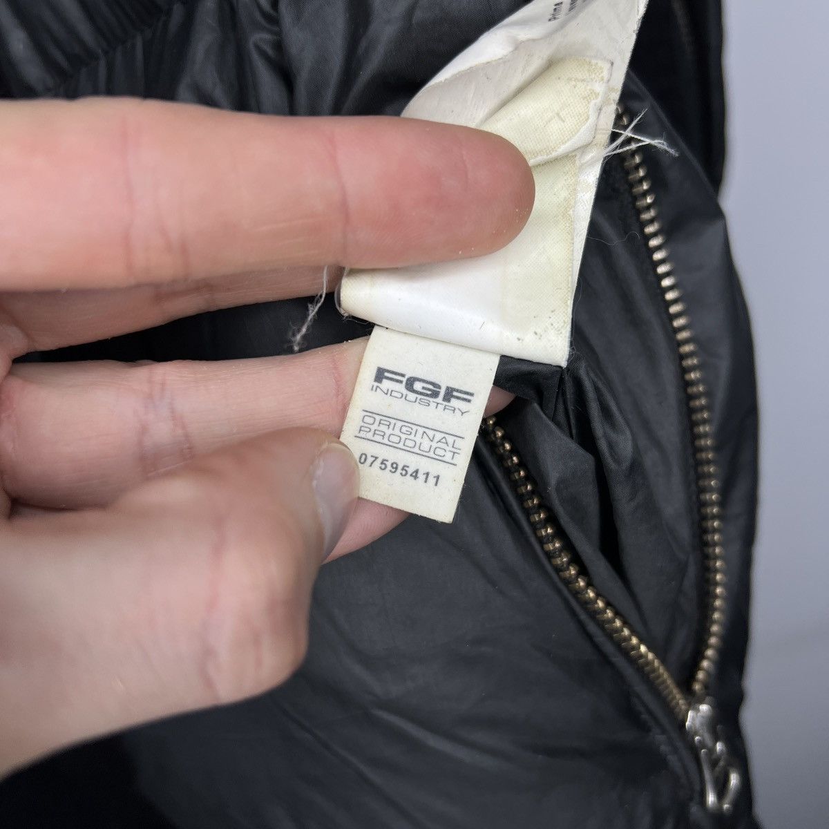 C.P. Company Vintage CP Company Zip Up Puffer Down Jacket Cardigan Size US XL / EU 56 / 4 - 18 Thumbnail