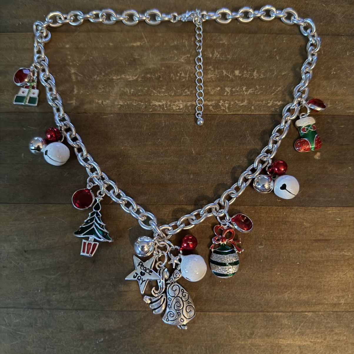 Other Silver tone Christmas charm necklace Size ONE SIZE - 2 Thumbnail