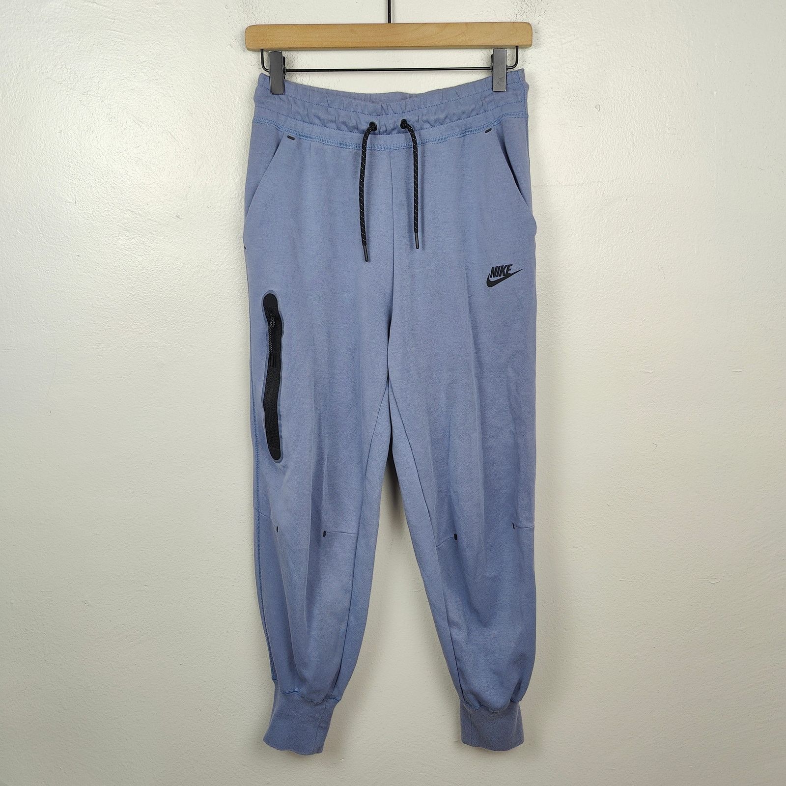 Nike Nike Tech Fleece Joggers Womens Small Lilac Purple Size 28" / US 6 / IT 42 - 1 Thumbnail