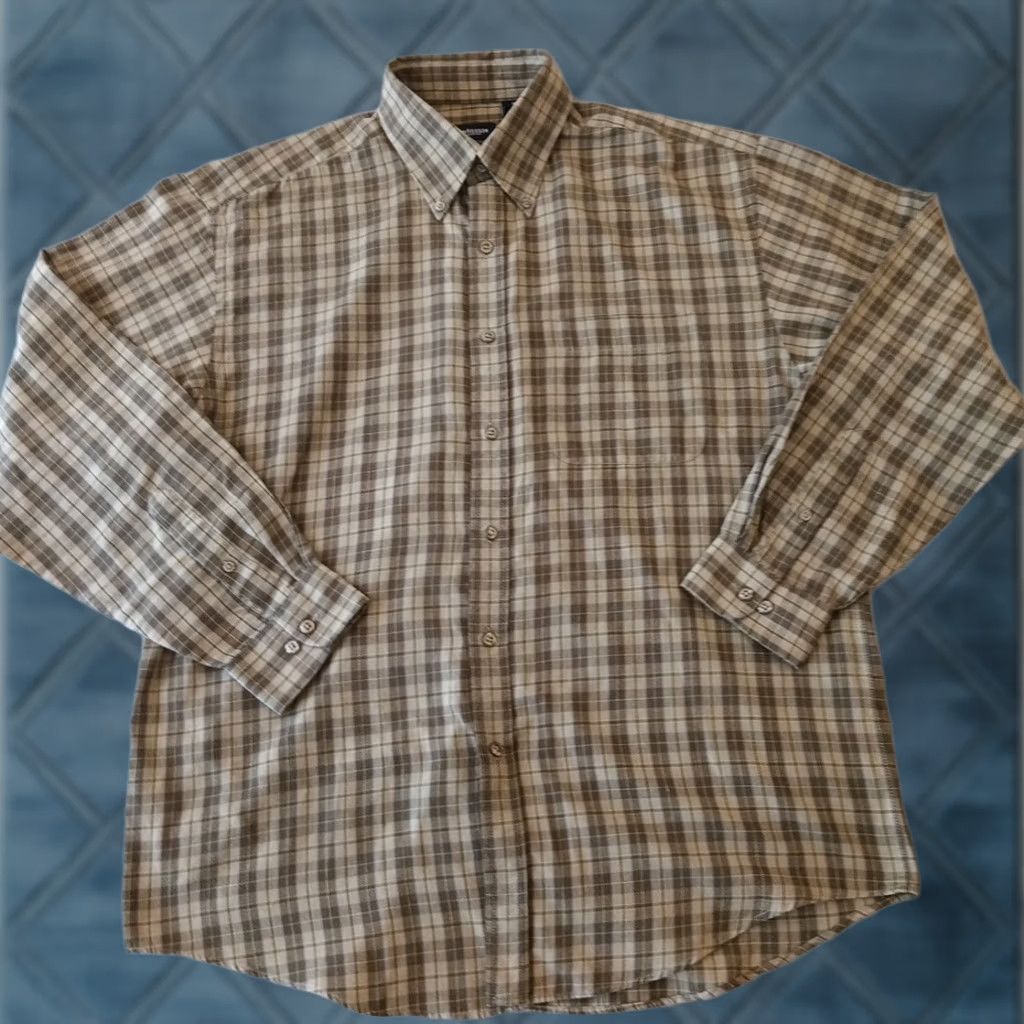 Van Heusen Van Heusen Mens Medium Green Plaid Cotton Blend Button Down Shirt Long Sleeve Size US M / EU 48-50 / 2 - 1 Thumbnail