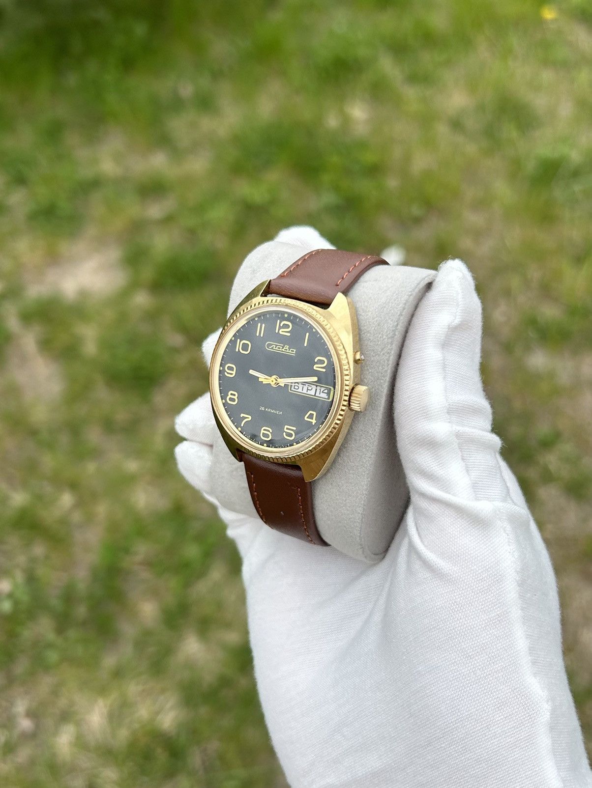 Vintage Vintage Watch Slava USSR Soviet Mechanical 1980s Size ONE SIZE - 15 Thumbnail