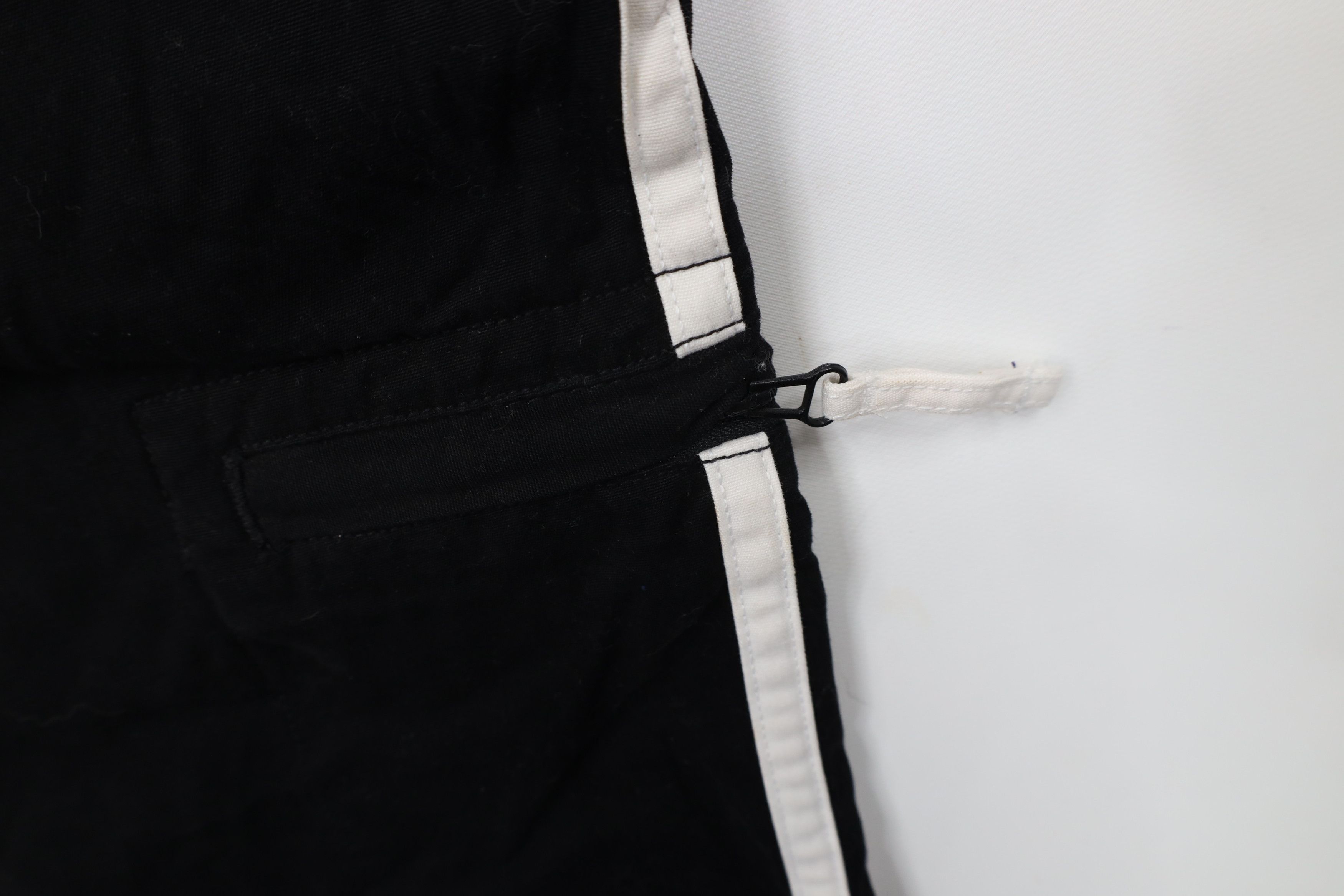 Vintage Deadstock Vintage 90s Y2K Streetwear Above Knee Cargo Shorts Size US 36 / EU 52 - 12 Thumbnail