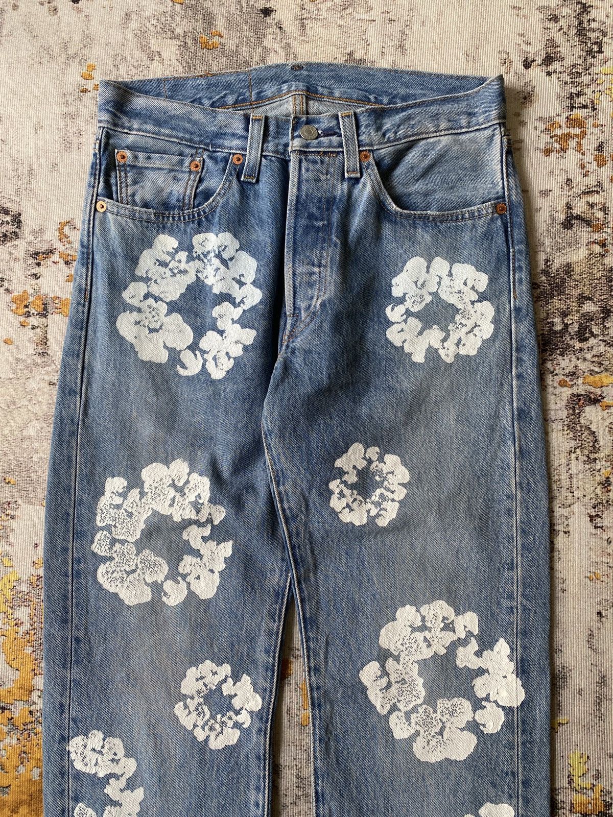 DENIM TEARS × Levi's Levi’s X Denim Tears Jeans Size US 29 - 5 Thumbnail