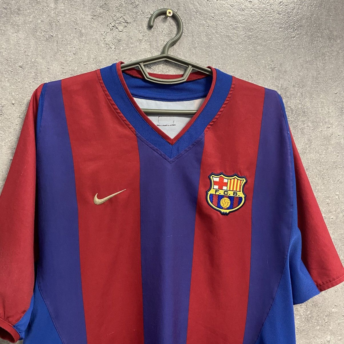 Nike Nike Barcelona Jersey Vintage Rare T-Shirt Soccer Club M Size US L / EU 52-54 / 3 - 3 Thumbnail