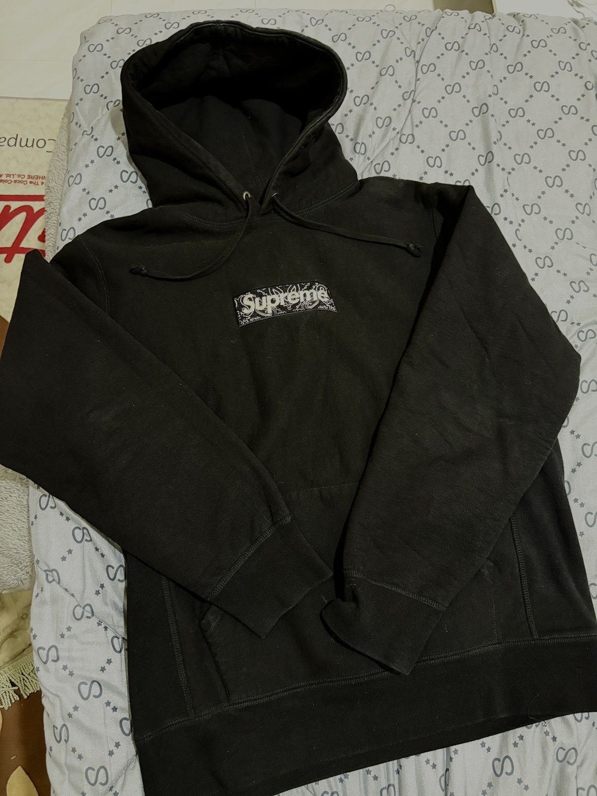 Supreme Supreme Bandana Box Logo Hoodie | Grailed
