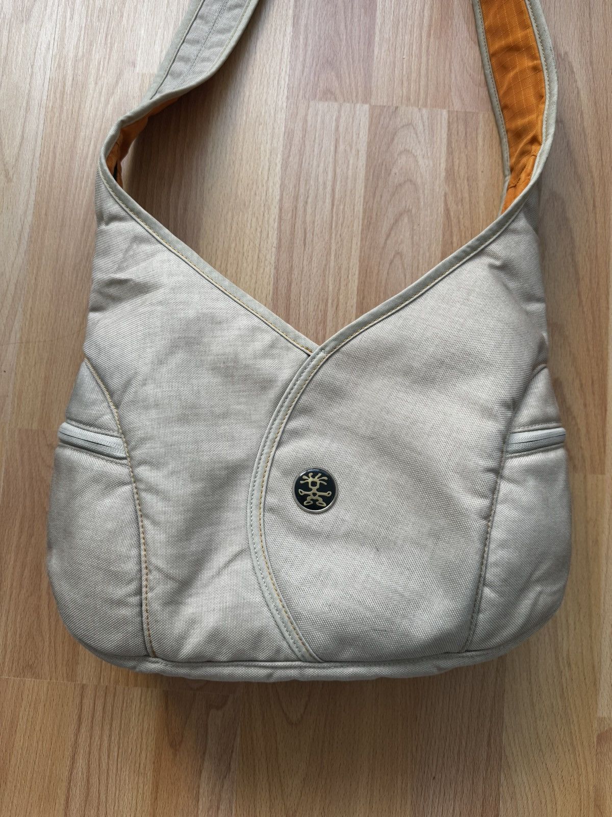Crumpler × Japanese Brand Vintage Crumpler bag Y2K TT-004 Tummy Tingler Messenger Size 30 - 2 Thumbnail