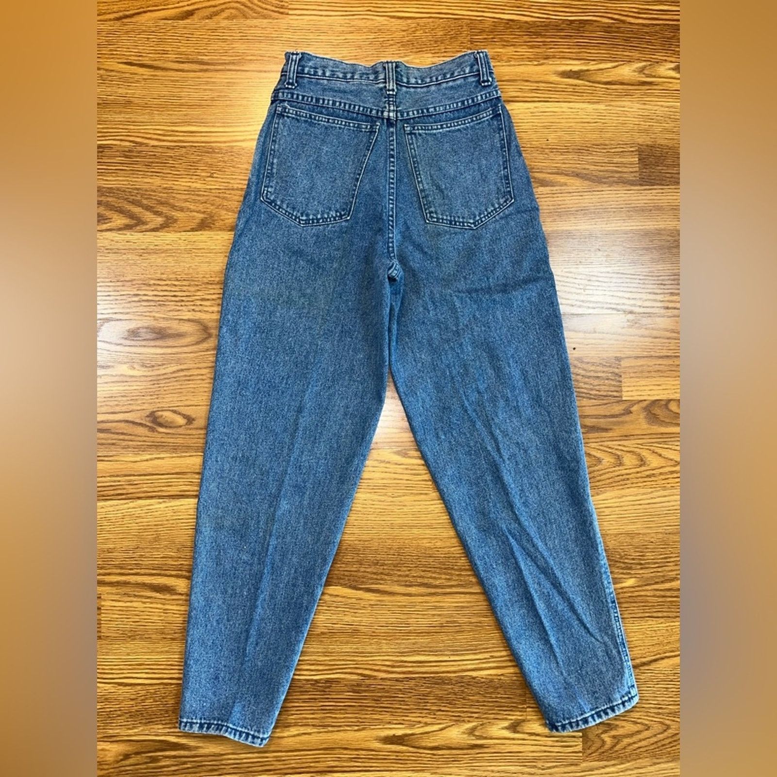 Vintage Cool Vintage 1980s Stefano High Waist Tapered Leg Jeans! Size 30" / US 8 / IT 44 - 4 Thumbnail