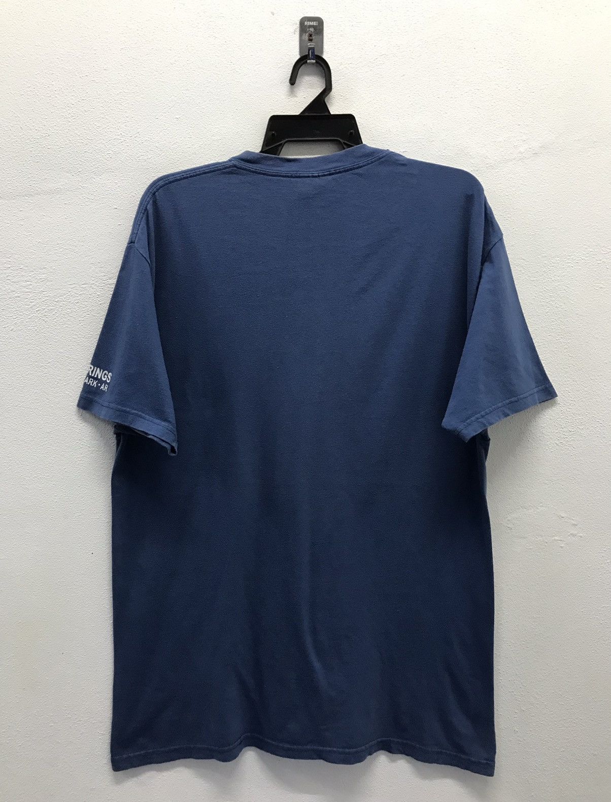 Hanes × Vintage Vintage Hanes Find 11 Eagles Polar Graphic Usa Shirt Size US L / EU 52-54 / 3 - 2 Thumbnail