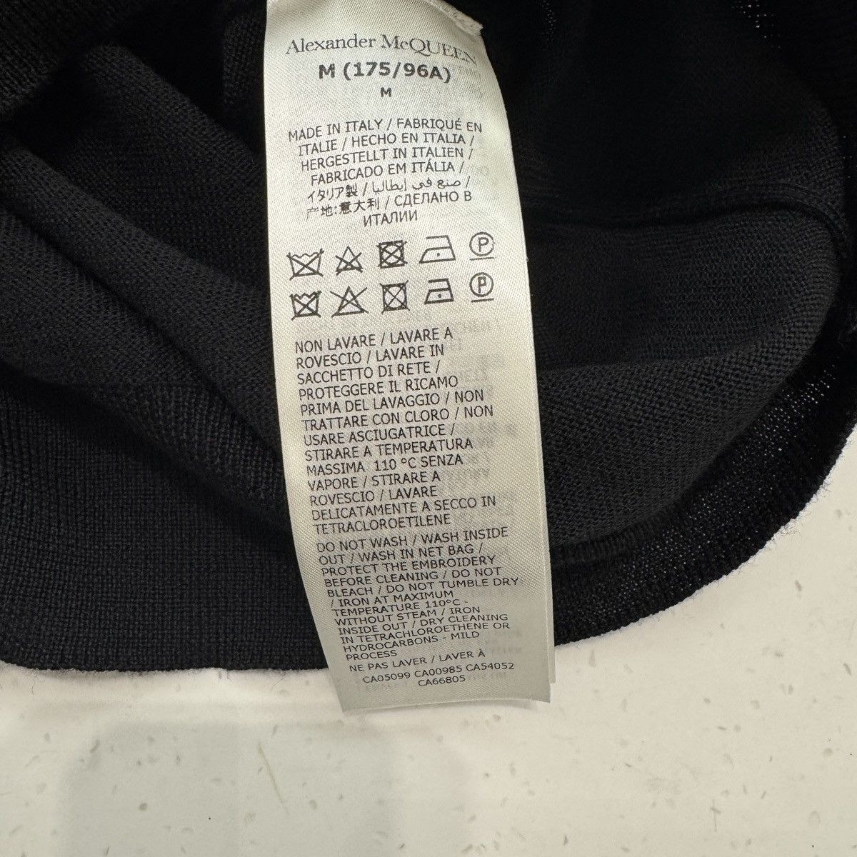 Alexander McQueen Alexander McQueen Chain Wool Sweater Size M Size US M / EU 48-50 / 2 - 3 Thumbnail