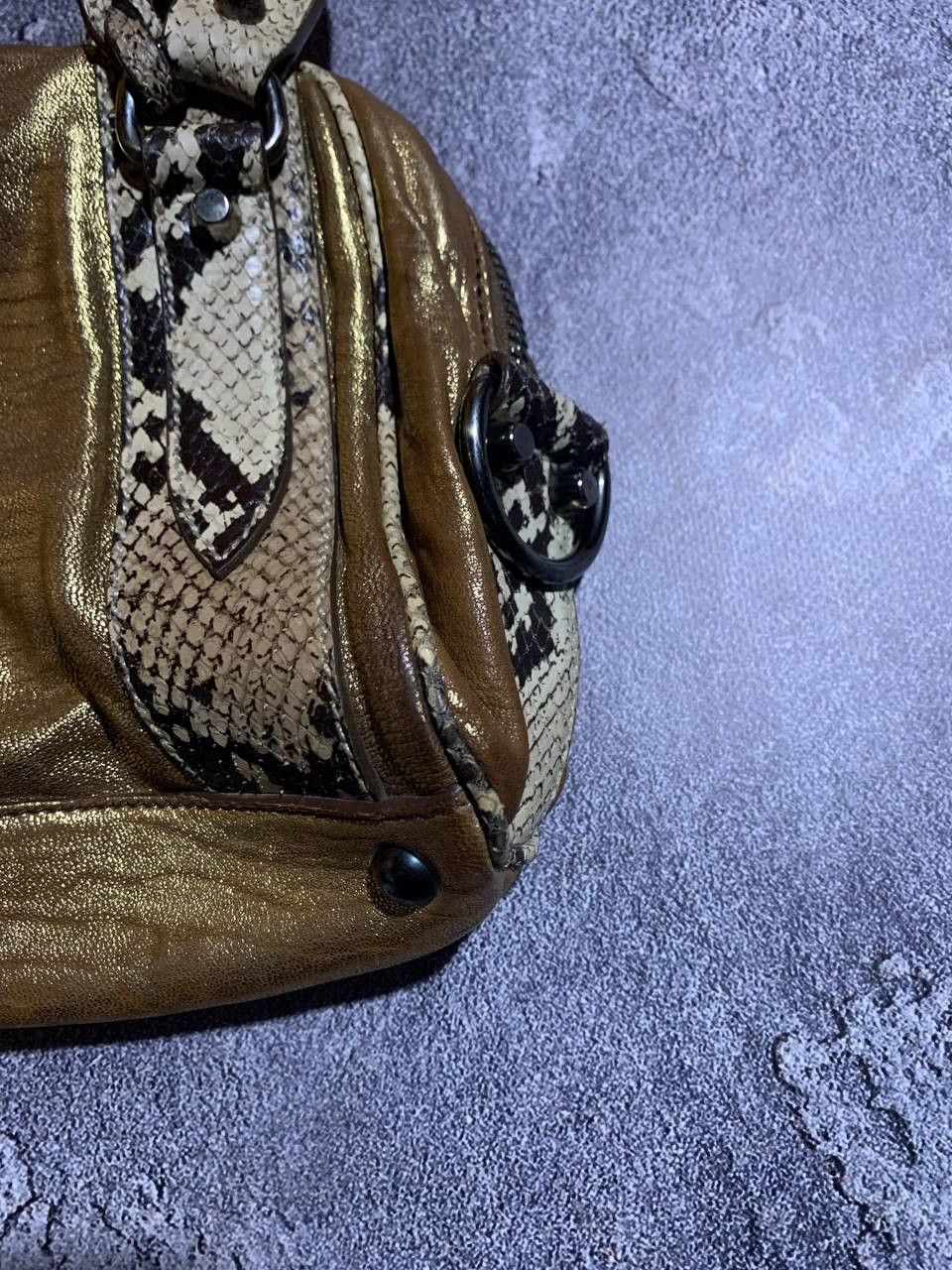 Miu Miu Miu Miu Vintage Gold Metallic Leather Zip Tote Bag Italy Size ONE SIZE - 7 Thumbnail