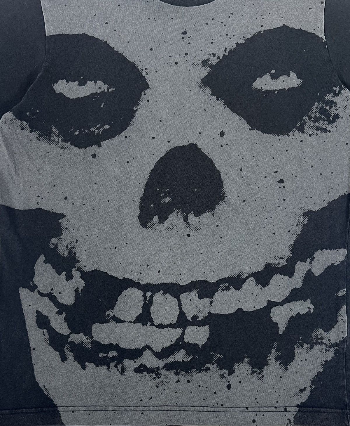 Band Tees × Vintage Vintage Misfits The Crimson Ghost Full Print tee Size US M / EU 48-50 / 2 - 5 Thumbnail