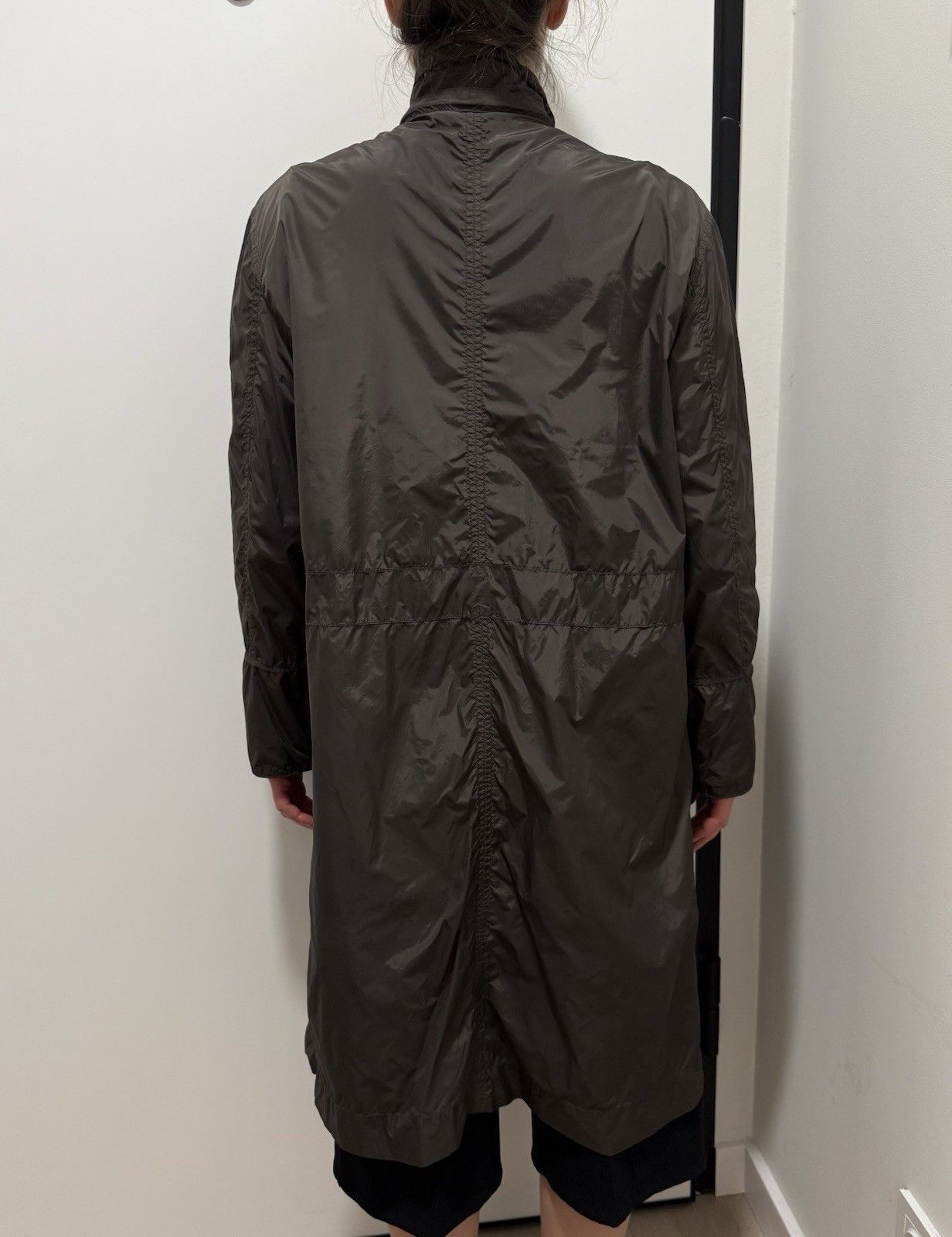 Moncler Vintage Moncler Womens Light Nylon Jacket Rain size 1 Size S / US 4 / IT 40 - 6 Thumbnail