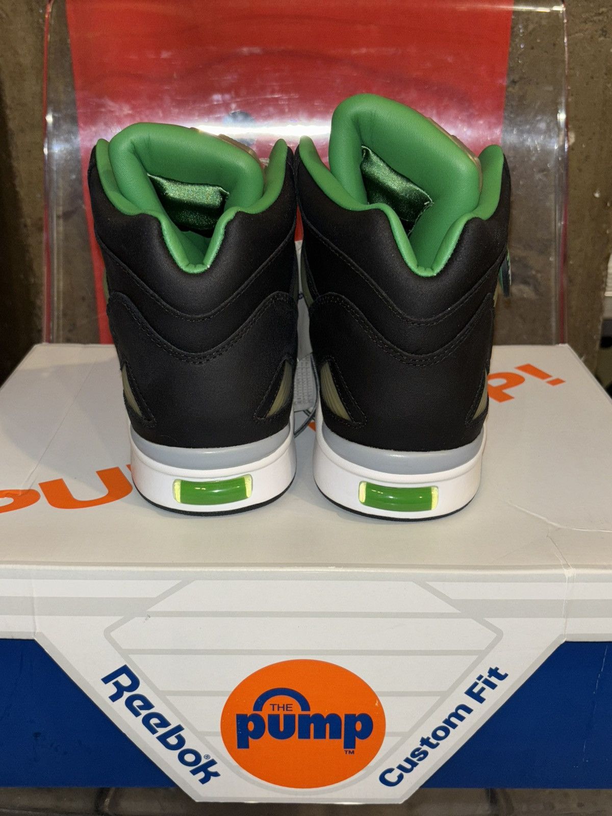 Reebok REEBOK PUMP OMNI ZONE LT SOLEBOX Size US 10 / EU 43 - 24 Thumbnail