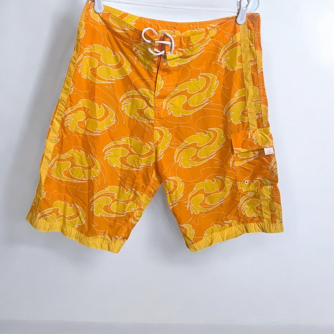 Nike Rare VNTG Nike Naruto Anime Swirl Hybrid Board Cargo Shorts Size US 34 / EU 50 - 1 Thumbnail