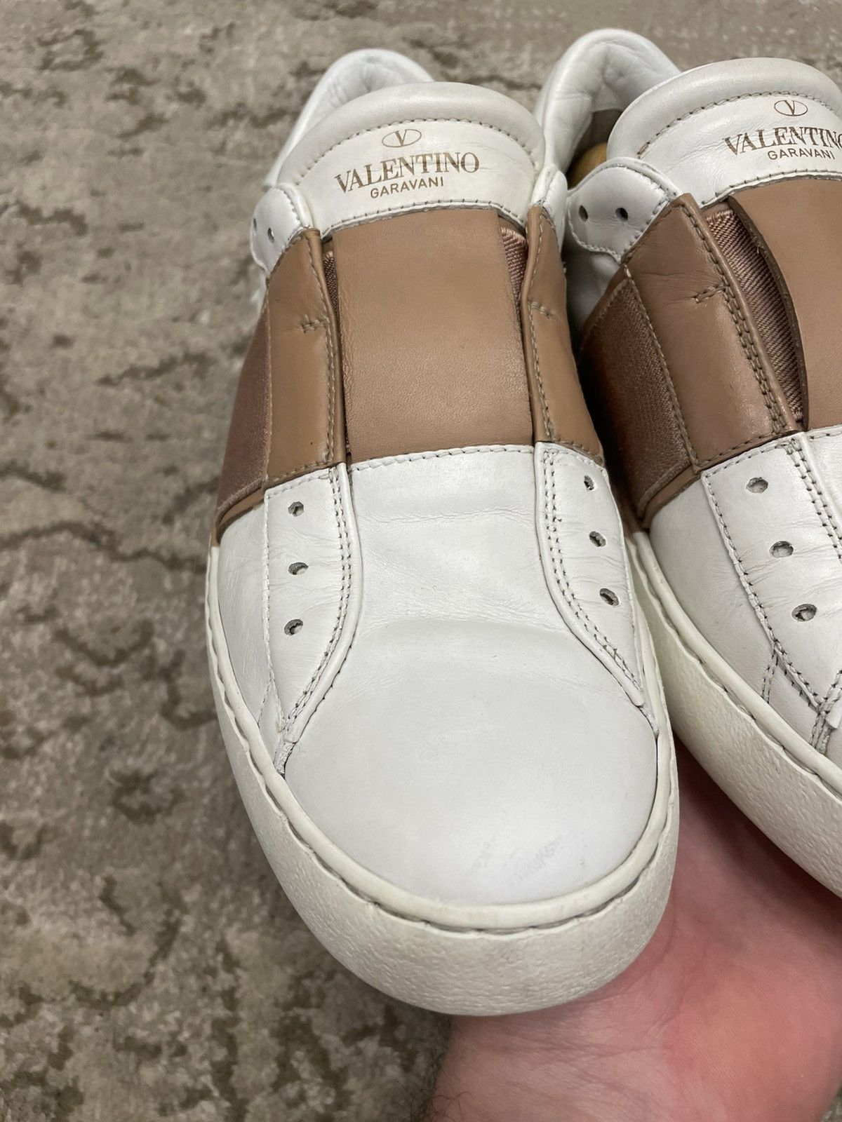 Valentino Valentino Garavani Rock stud White Sneaker Size UK 5 EUR 38 Size US 8 / IT 38 - 7 Thumbnail