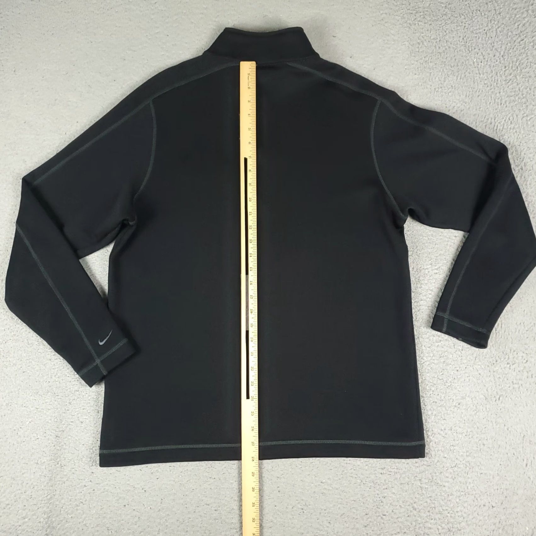 Nike Nike Sweatshirt Mens Large Black Therma-Fit 1/4 Zip Pullover Swoosh Logo Mock Neck Knit Polyester Regular T-Shirt? Size US L / EU 52-54 / 3 - 6 Thumbnail