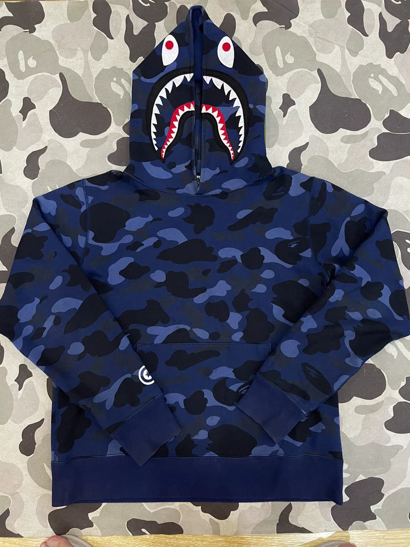 Bape Bape Blue Shark Sweatshirt Pullover Size US M / EU 48-50 / 2 - 1 Thumbnail