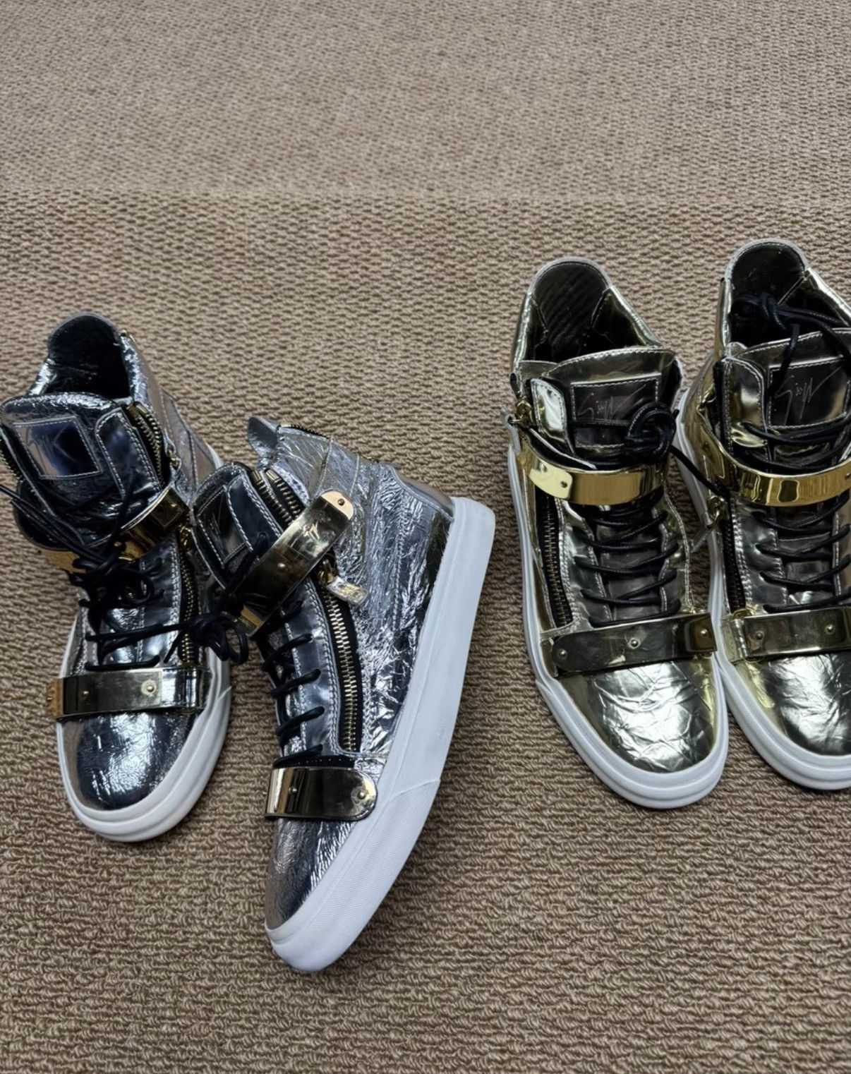Giuseppe Zanotti Giuseppe Zanotti Silver Foil High Tops with Gold Buckle K37 Size US 8.5 / EU 41-42 - 4 Thumbnail