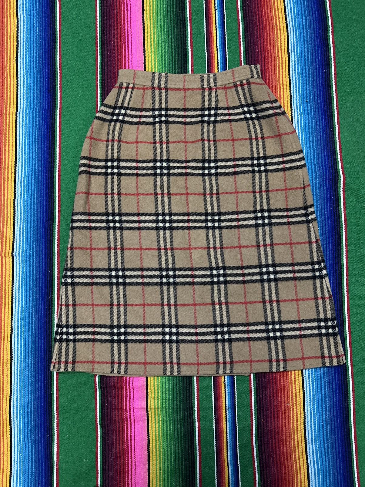 Burberry 💥Burberrys💥 skirts 💥 Size 25" / US 0 / IT 36 - 2 Thumbnail