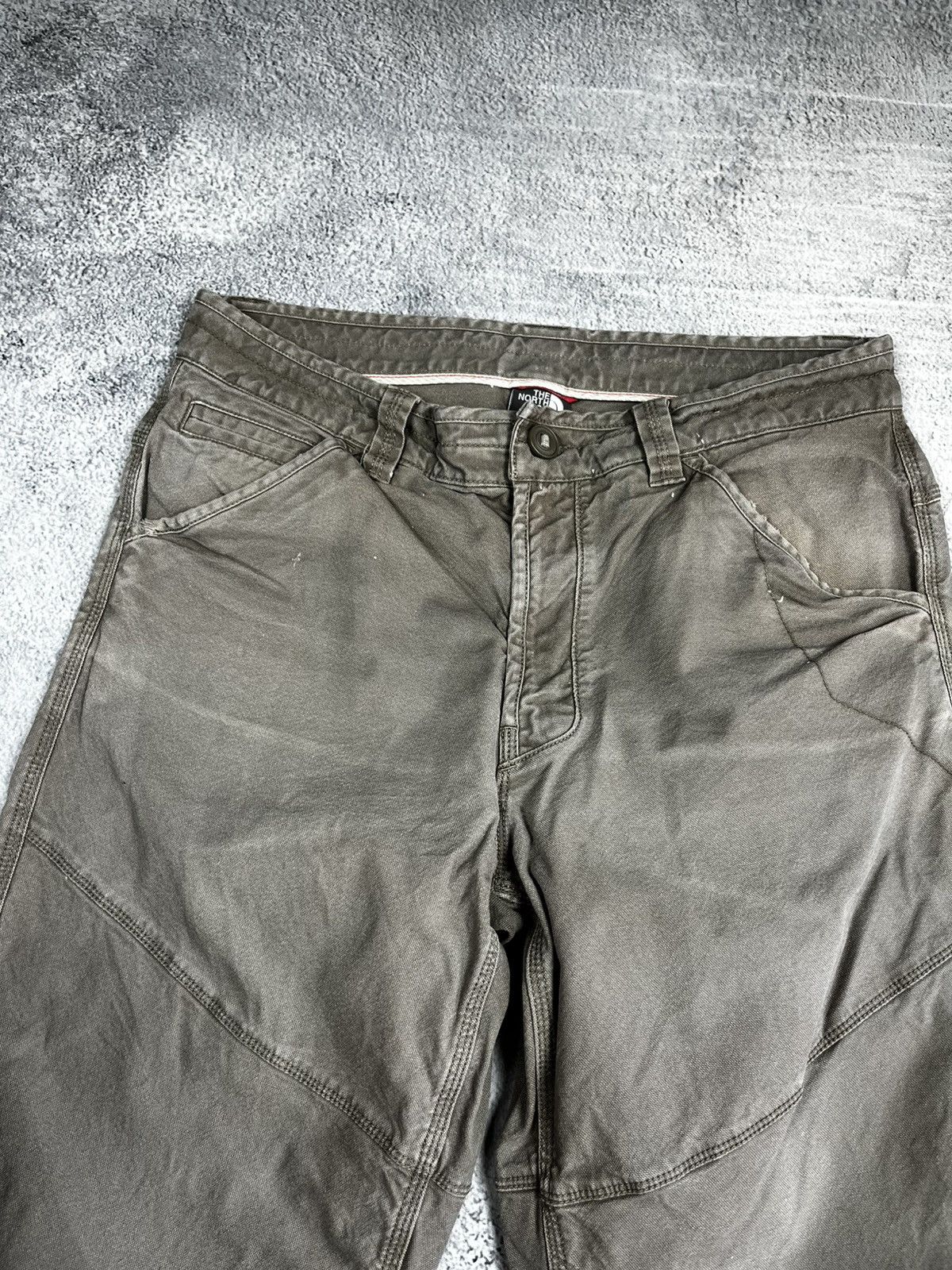 The North Face The north face cargo pants size 34 Size US 34 / EU 50 - 4 Thumbnail
