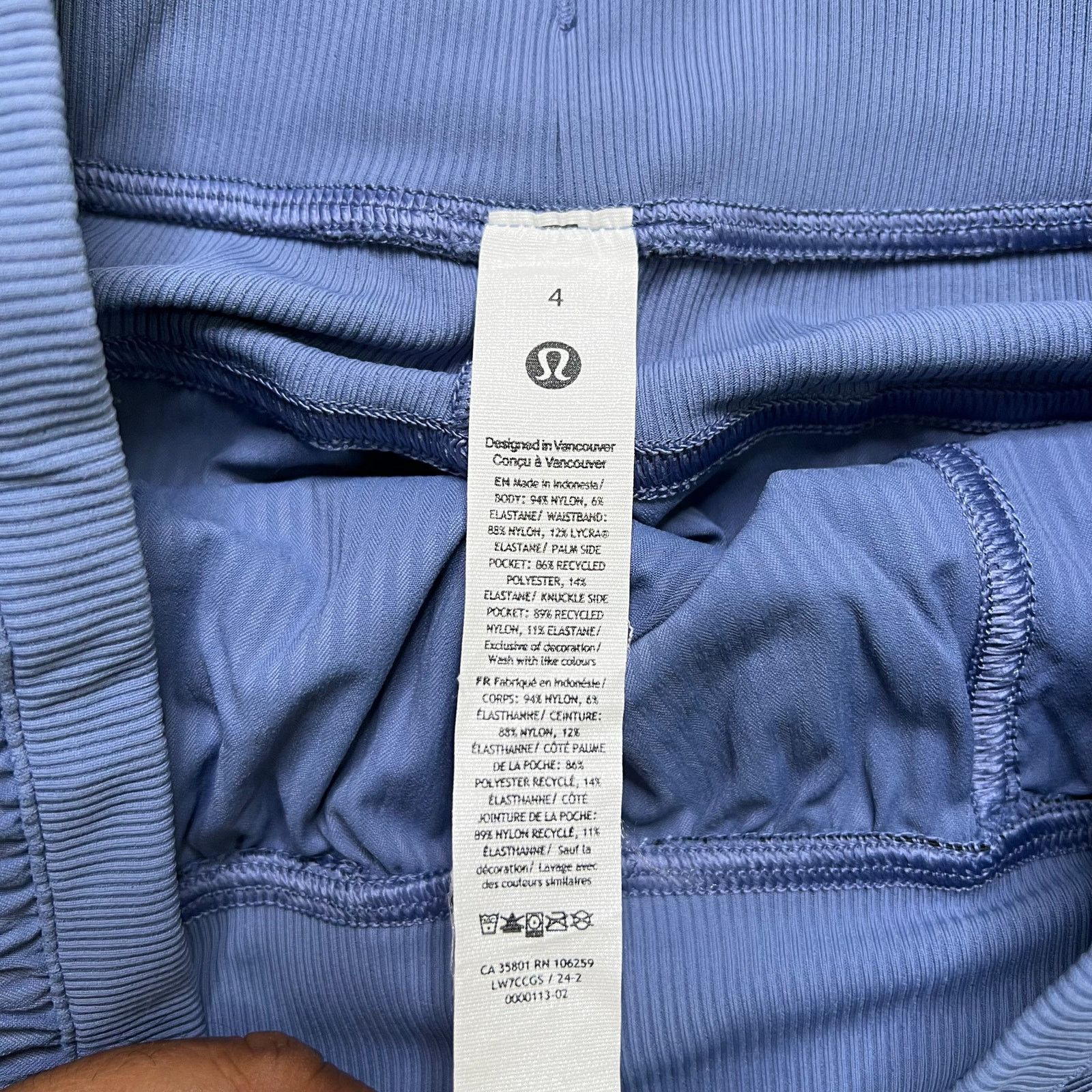 Lululemon Lululemon Women’s Blue Drawstring Athletic Gym Shorts - 4 Size 27" / US 4 / IT 40 - 2 Thumbnail