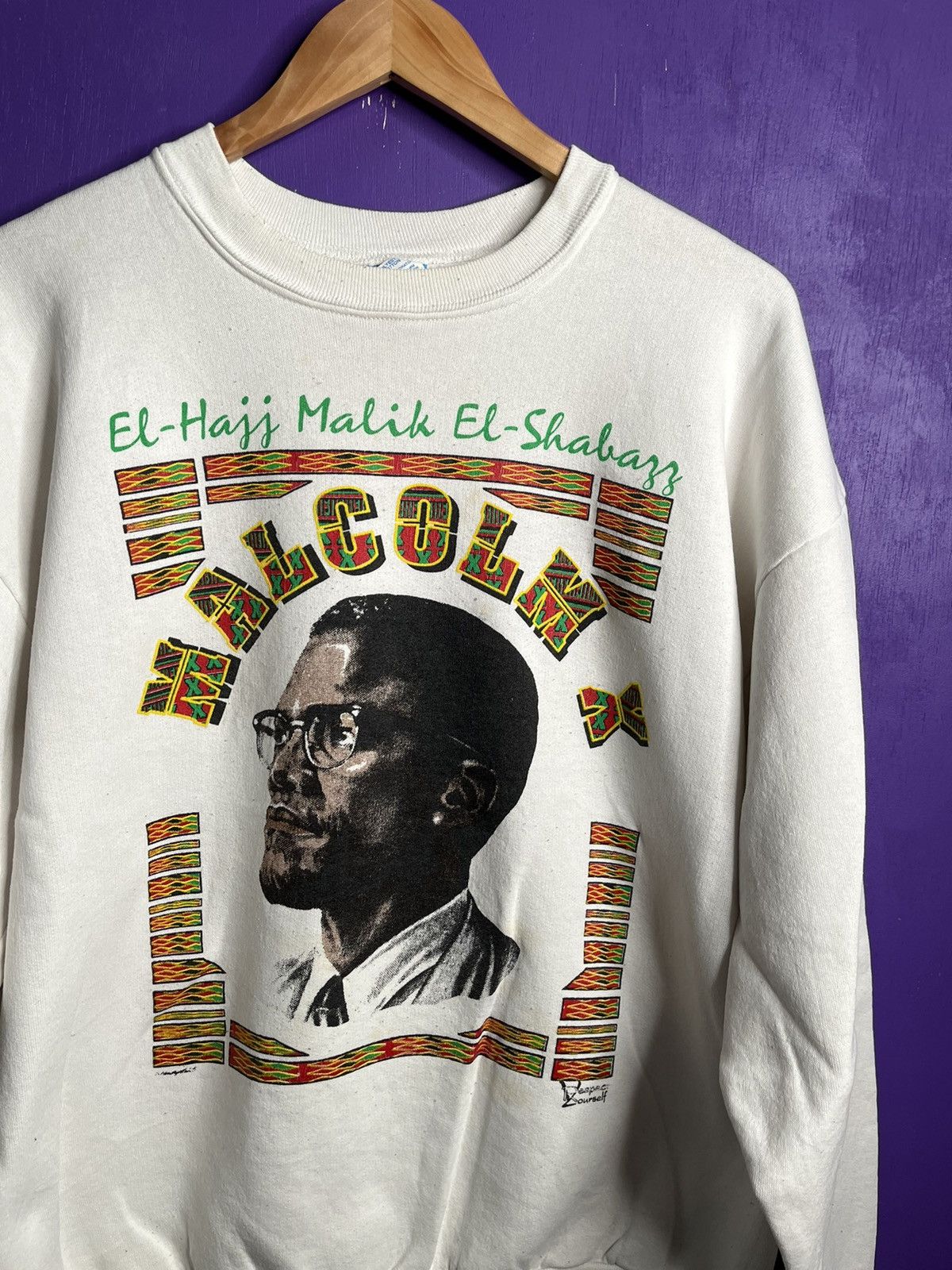 Vintage Vintage 90s Malcom X face sweatshirt Size US L / EU 52-54 / 3 - 3 Thumbnail