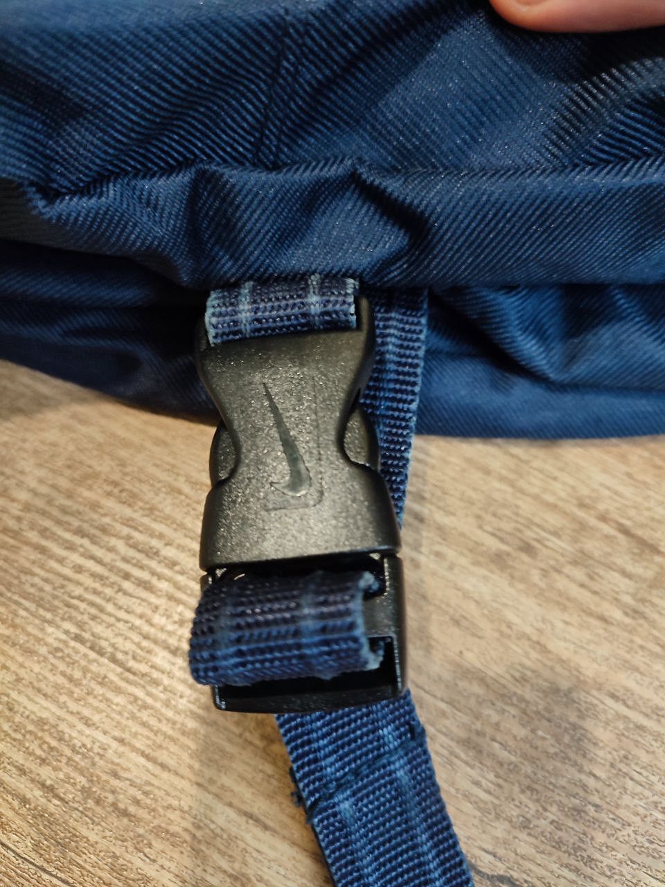 Nike Vintage Nike Y2K Messenger Bag - Navy Shoulder Crossbody Bag Size ONE SIZE - 13 Thumbnail