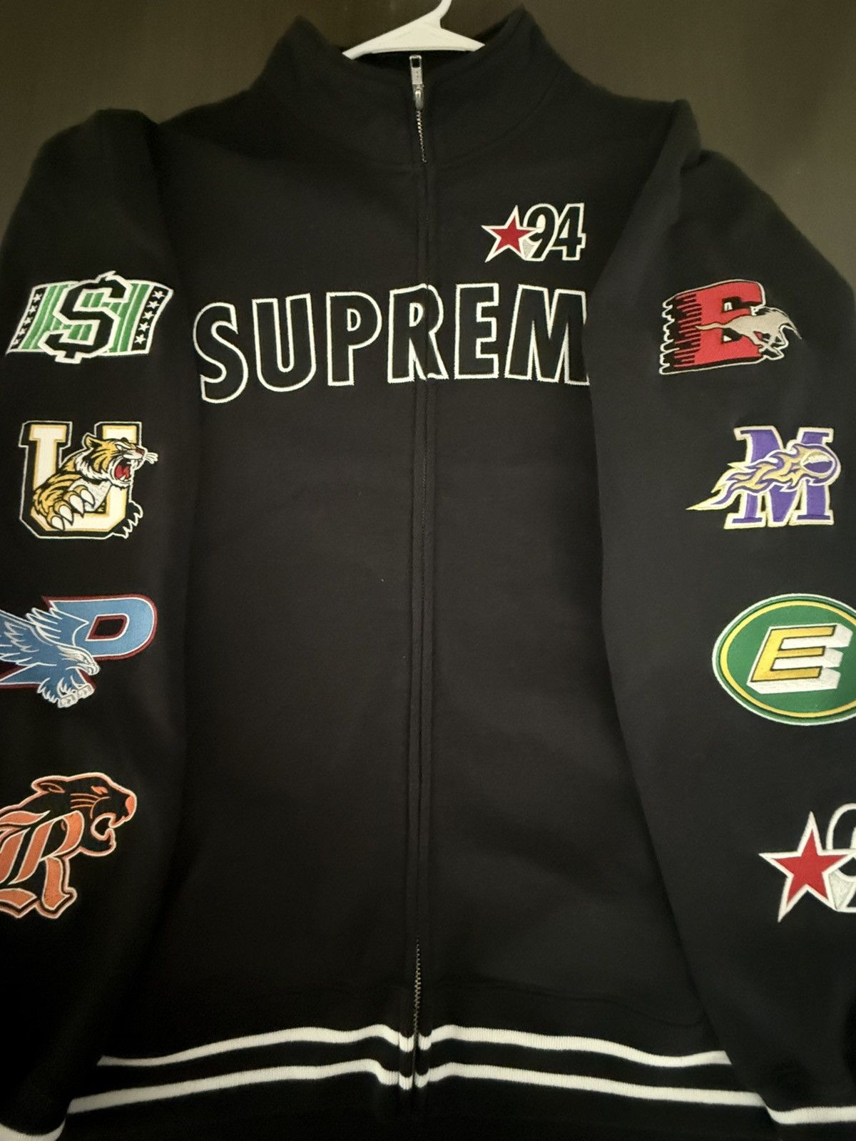 Supreme Supreme Mascot Zip Up Sweat Shirt Size US XL / EU 56 / 4 - 1 Thumbnail