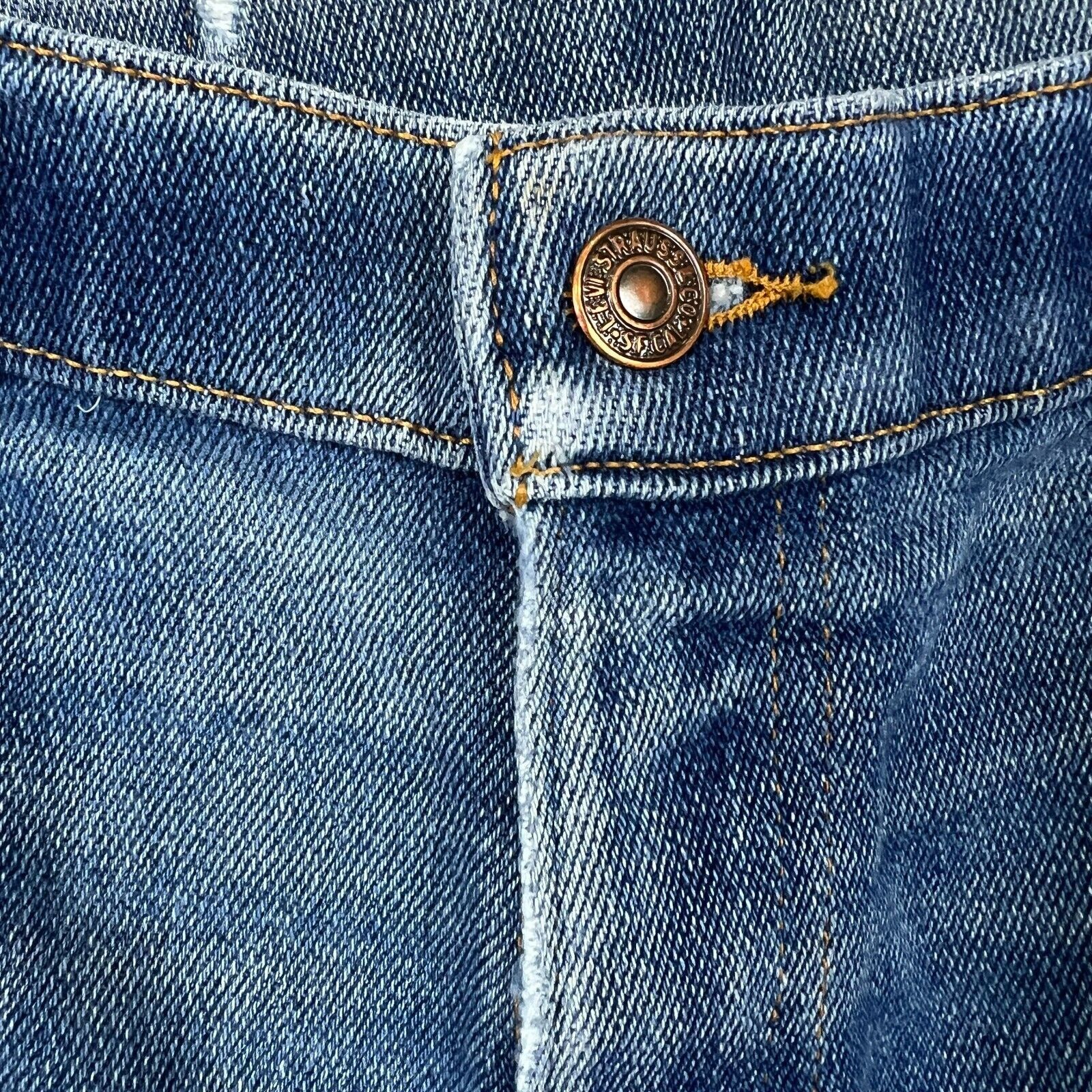 Levi's × Vintage VTG Levi's Jeans 37x27 Distressed Action USA Baggy 90s Denim Size US 37 - 3 Thumbnail