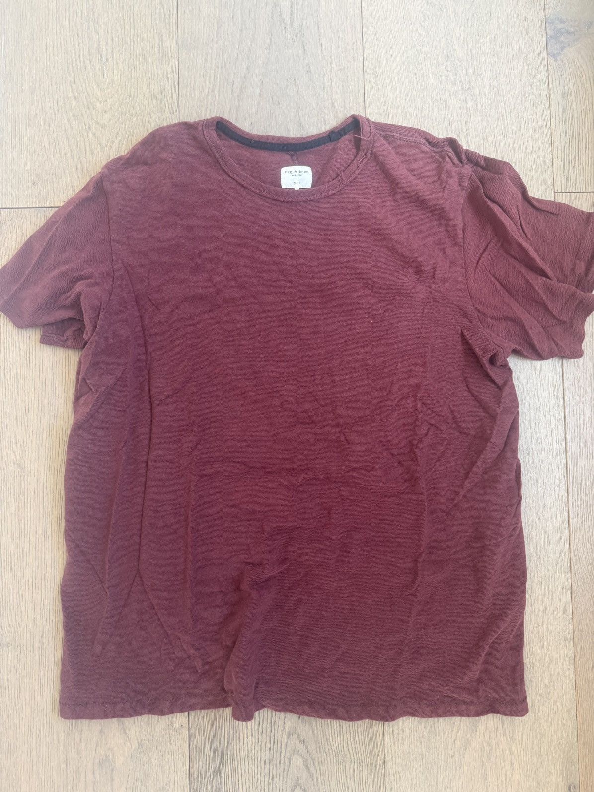 Rag & Bone Rag and Bone T-shirt Split Back Maroon Size L Size US XL / EU 56 / 4 - 1 Thumbnail