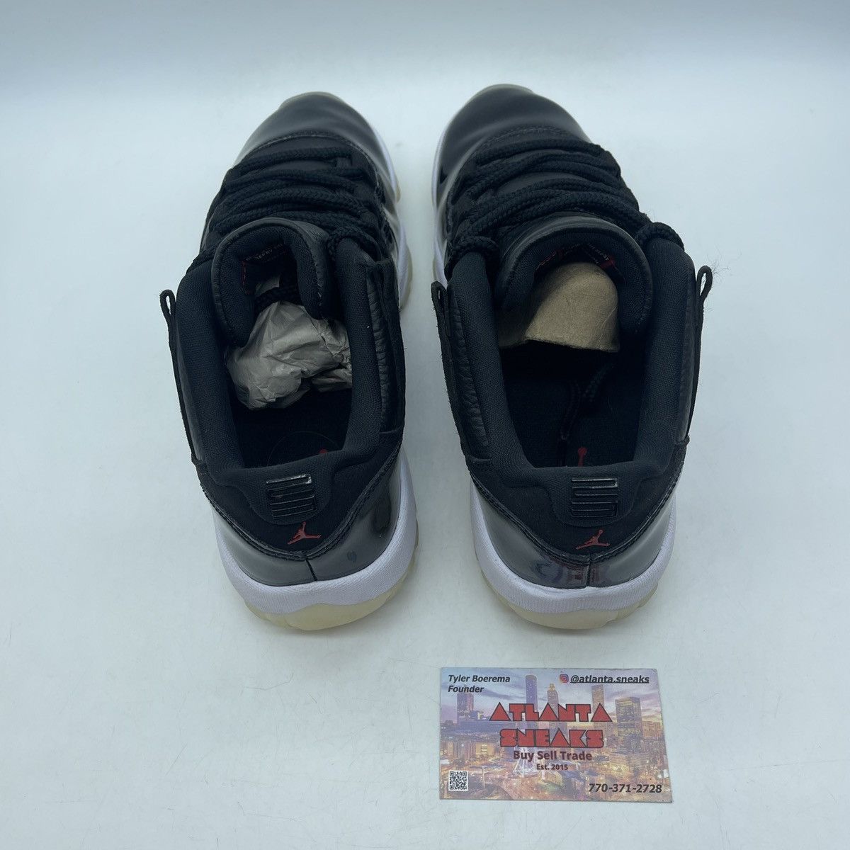 Jordan Brand Air Jordan 11 low 72-10 Size US 8 / EU 41 - 6 Thumbnail