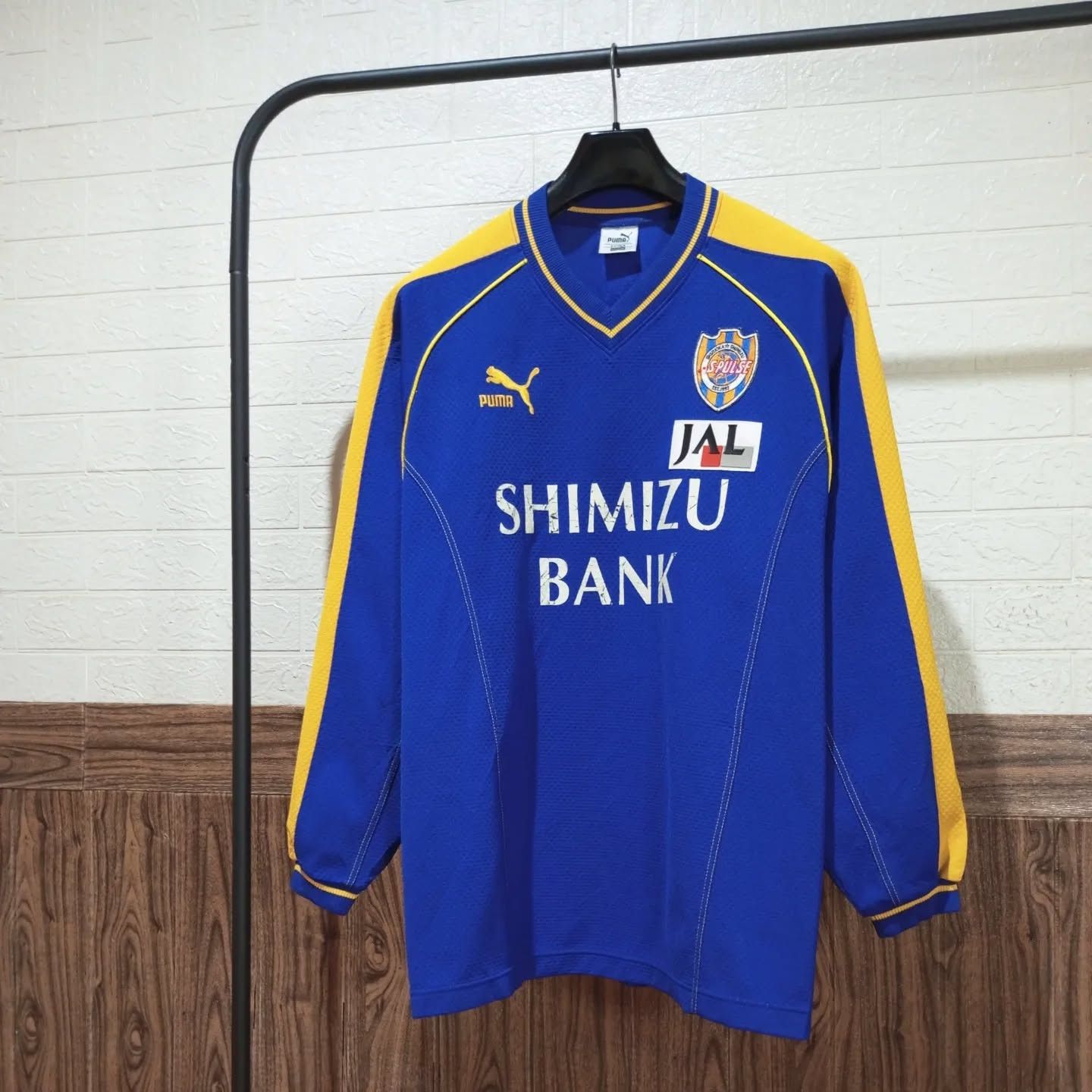 Vintage Shimizu S Pulse 1999/2000 GK Jersey Size US XL / EU 56 / 4 - 6 Thumbnail