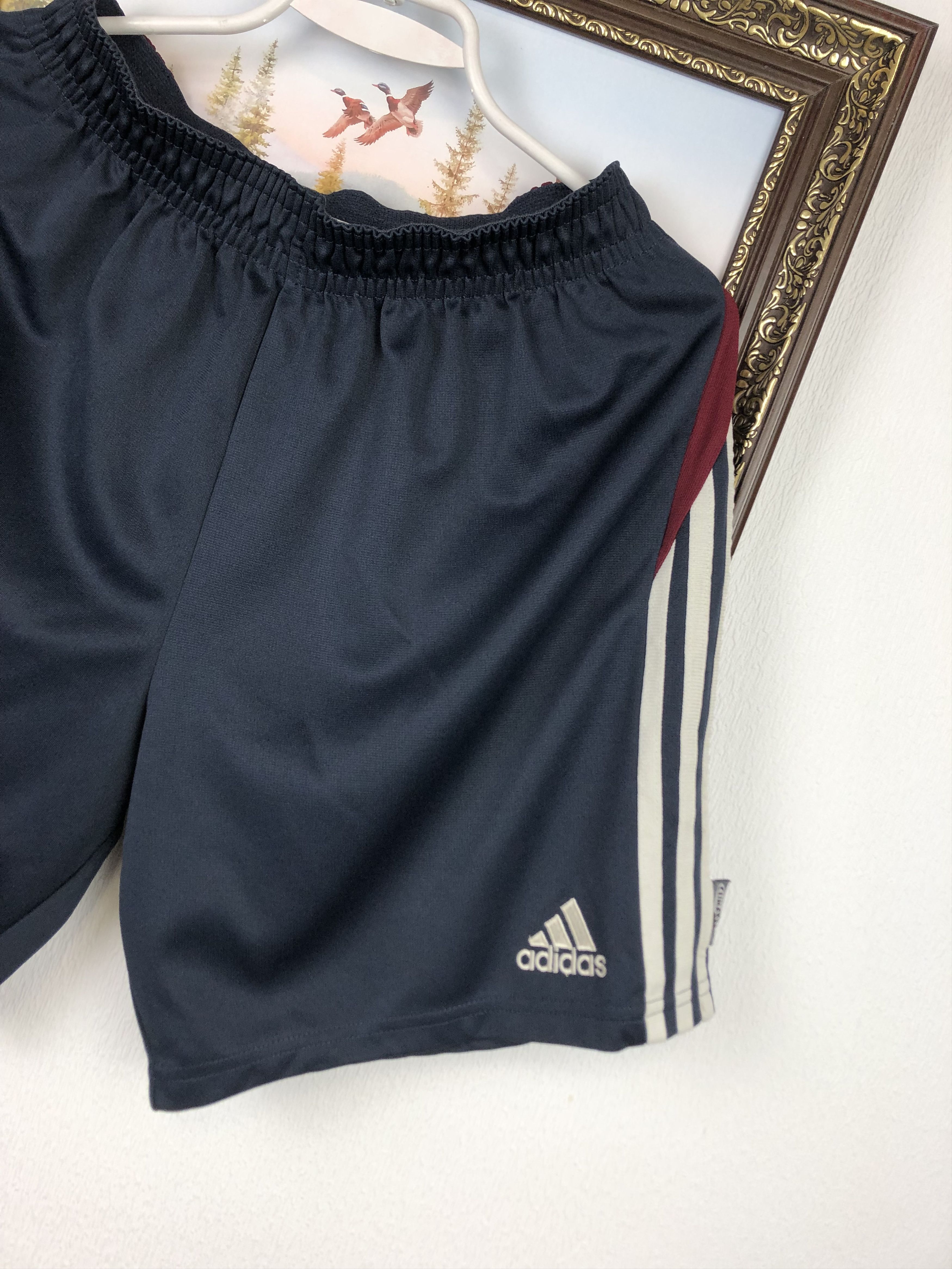 Adidas Vintage Adidas Newcastle United Football Shorts Soccer Track Size US 32 / EU 48 - 2 Thumbnail