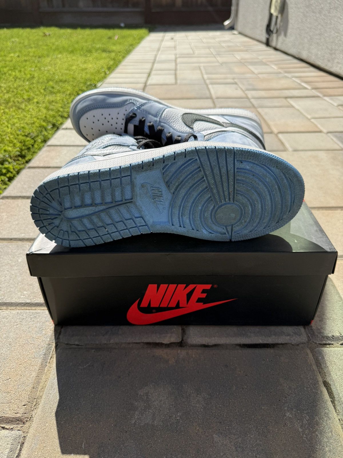 Nike Air Jordan 1 “University Blue” Size US 8.5 / EU 41-42 - 9 Thumbnail