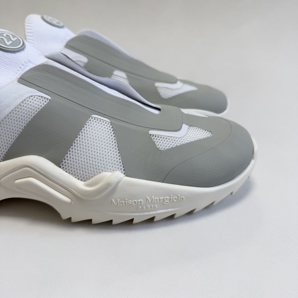 Maison Margiela Laceless White Low Top ‘Future’ Sneakers Size US 11 / EU 44 - 4 Thumbnail