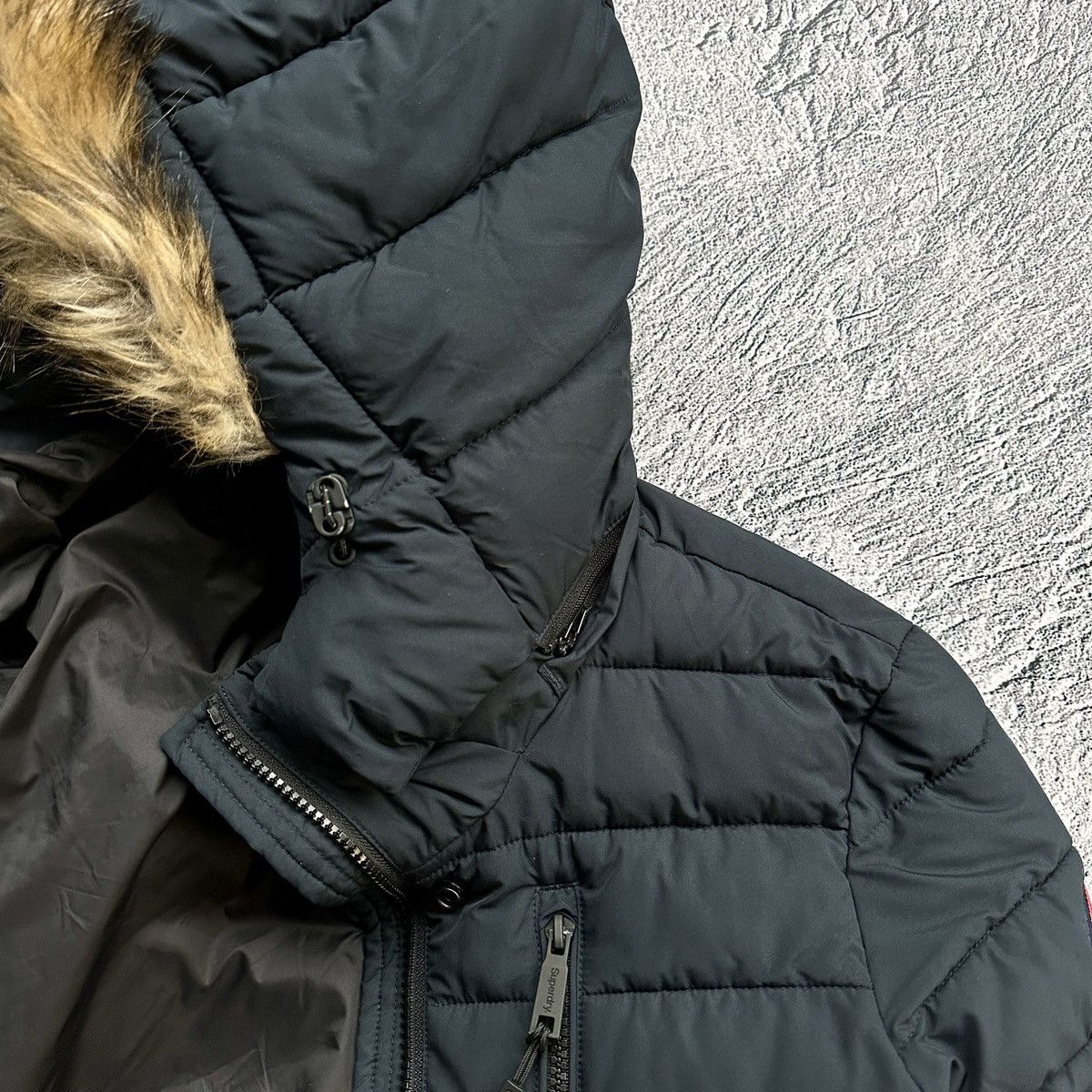 Superdry Superdry Fuji Jacket Women’s – Quilted Puffer, Faux Fur Hood Size M / US 6-8 / IT 42-44 - 10 Thumbnail