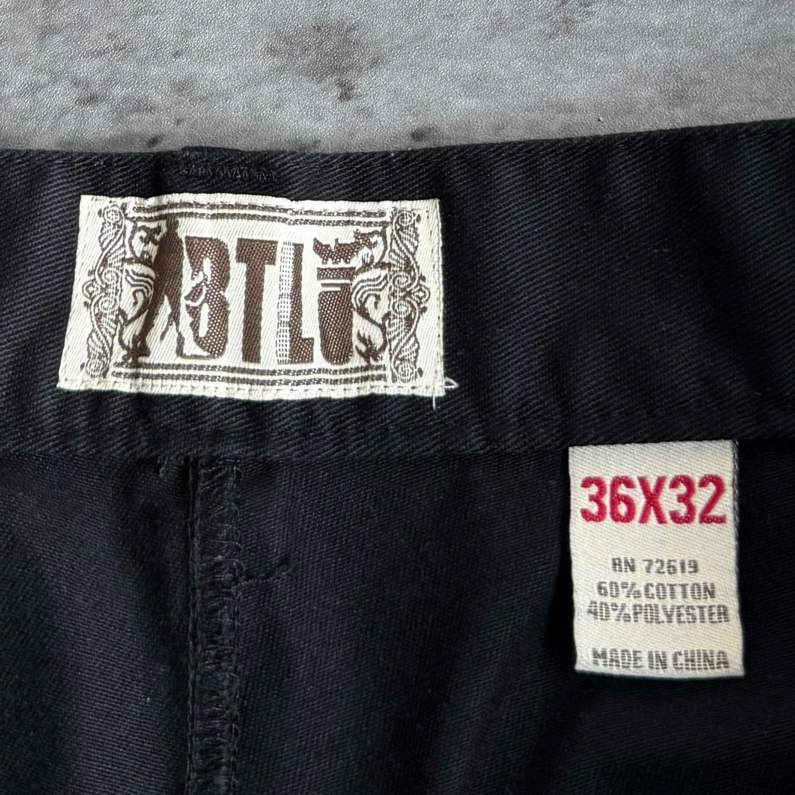 Carhartt × Vintage Vintage Y2K Black Carhartt Style Baggy Cargo Opium Pants Size US 35 - 3 Thumbnail