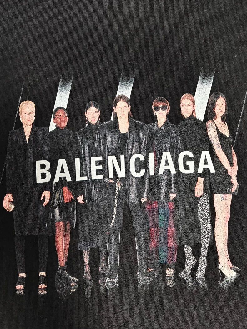 Balenciaga Balenciaga Portrait Band Wash Short Sleeve Tee Size US S / EU 44-46 / 1 - 3 Thumbnail