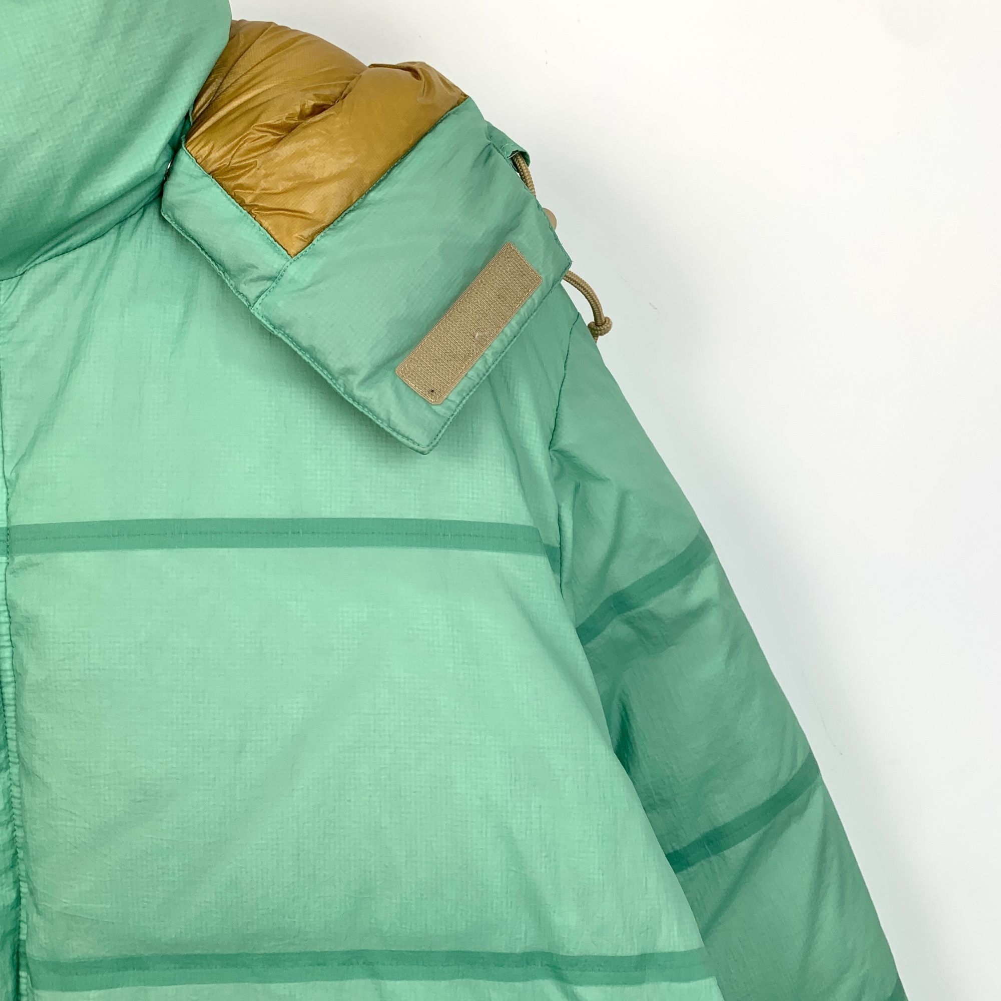 Gucci The North Face x Gucci Puffer Jacket Unisex Size L Mint Gree Size L / US 10 / IT 46 - 3 Thumbnail