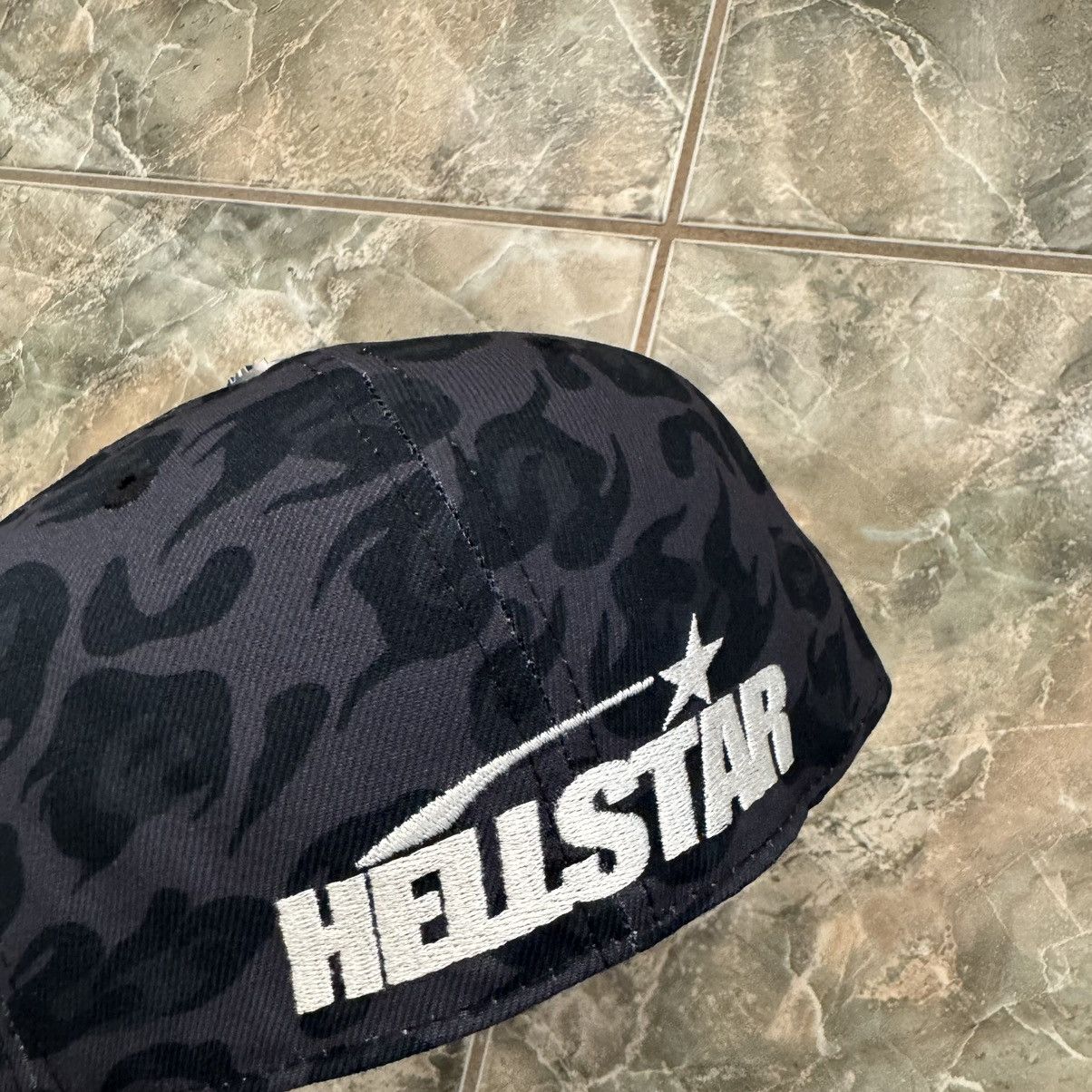 HELLSTAR Hellstar Cheeta print fitted hat 7 1/4 Size ONE SIZE - 4 Thumbnail