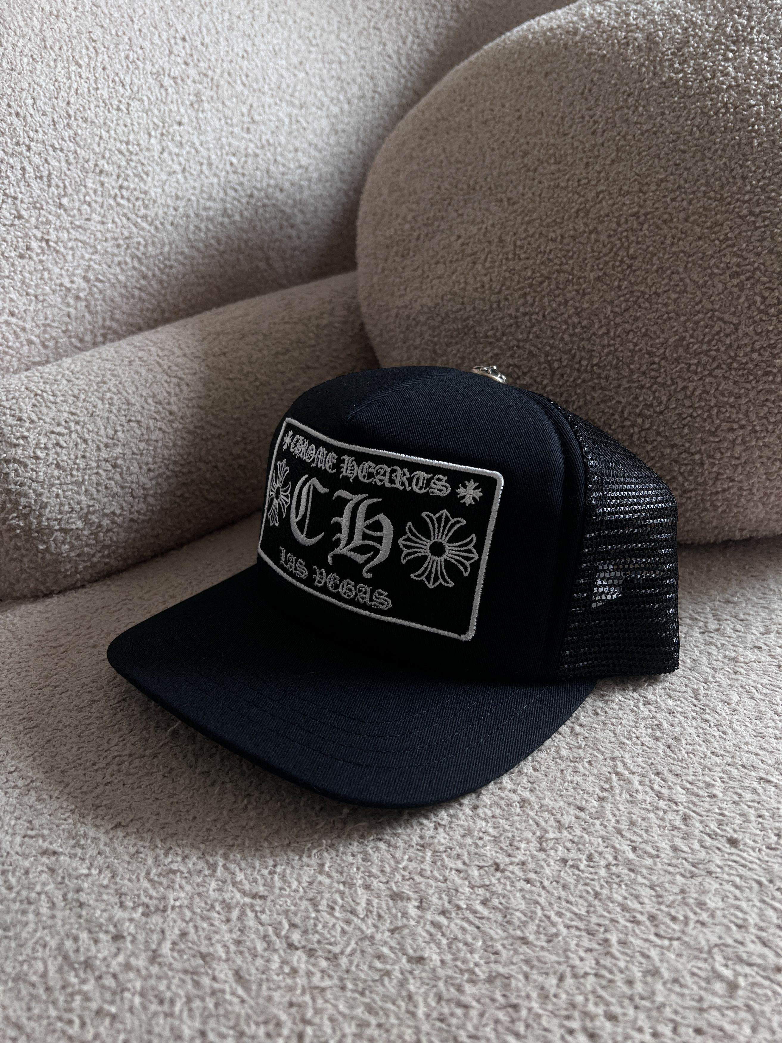 Chrome Hearts CHROME HEARTS CH Las Vegas BlacK Trucker Hat Size ONE SIZE - 3 Thumbnail