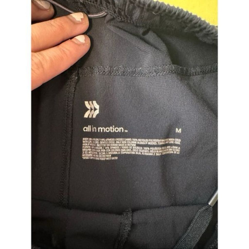Other All In Motion Black Running Shorts Activewear Gym Shorts Size US 26 / EU 42 - 3 Thumbnail